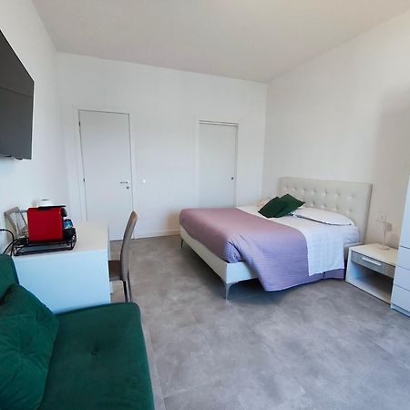 אולביה Marysel Rooms מראה חיצוני תמונה