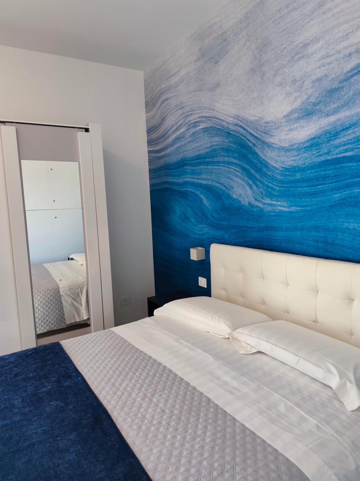 אולביה Marysel Rooms מראה חיצוני תמונה