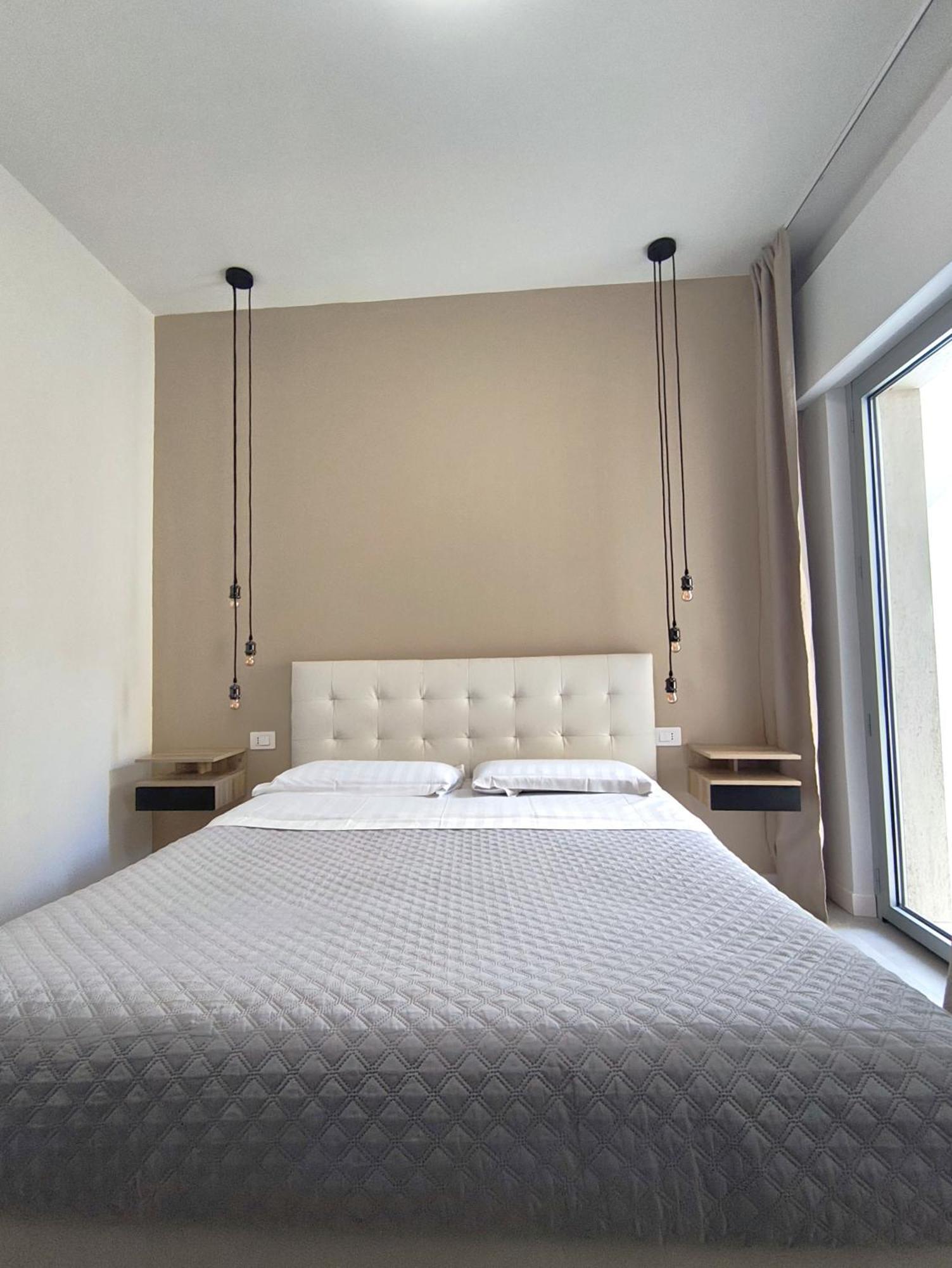 אולביה Marysel Rooms מראה חיצוני תמונה